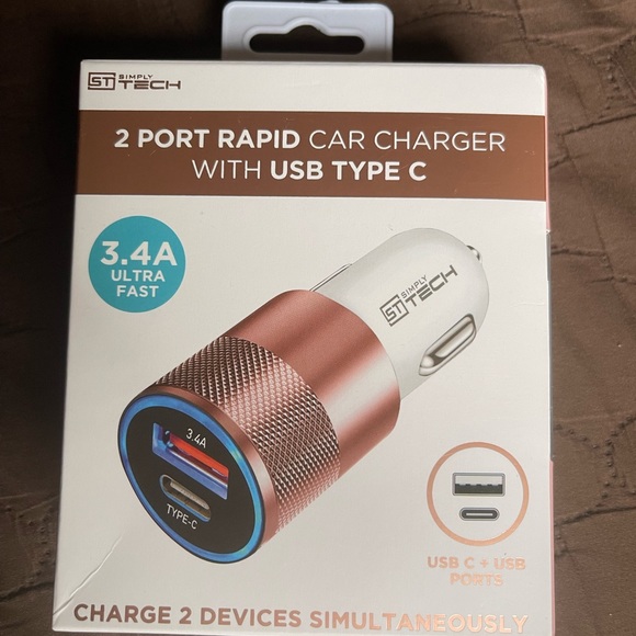 New 2 Port Rapid Car Charger With USB + USB Type C - Picture 2 of 5